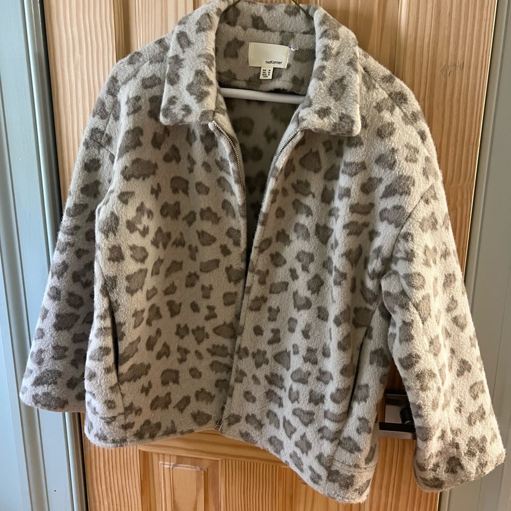 THEKorner Leopard Print Faux Fur Jacket